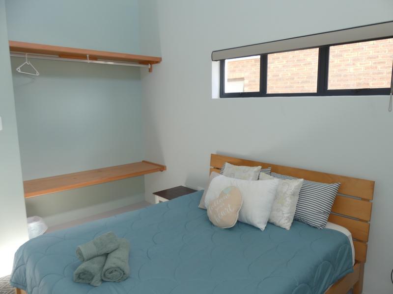 To Let 2 Bedroom Property for Rent in Britannia Bay Western Cape